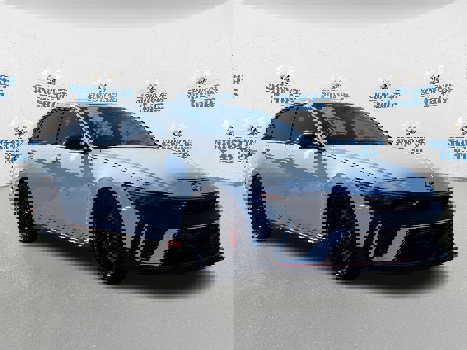 Used 2025 Hyundai Elantra N Base image 10