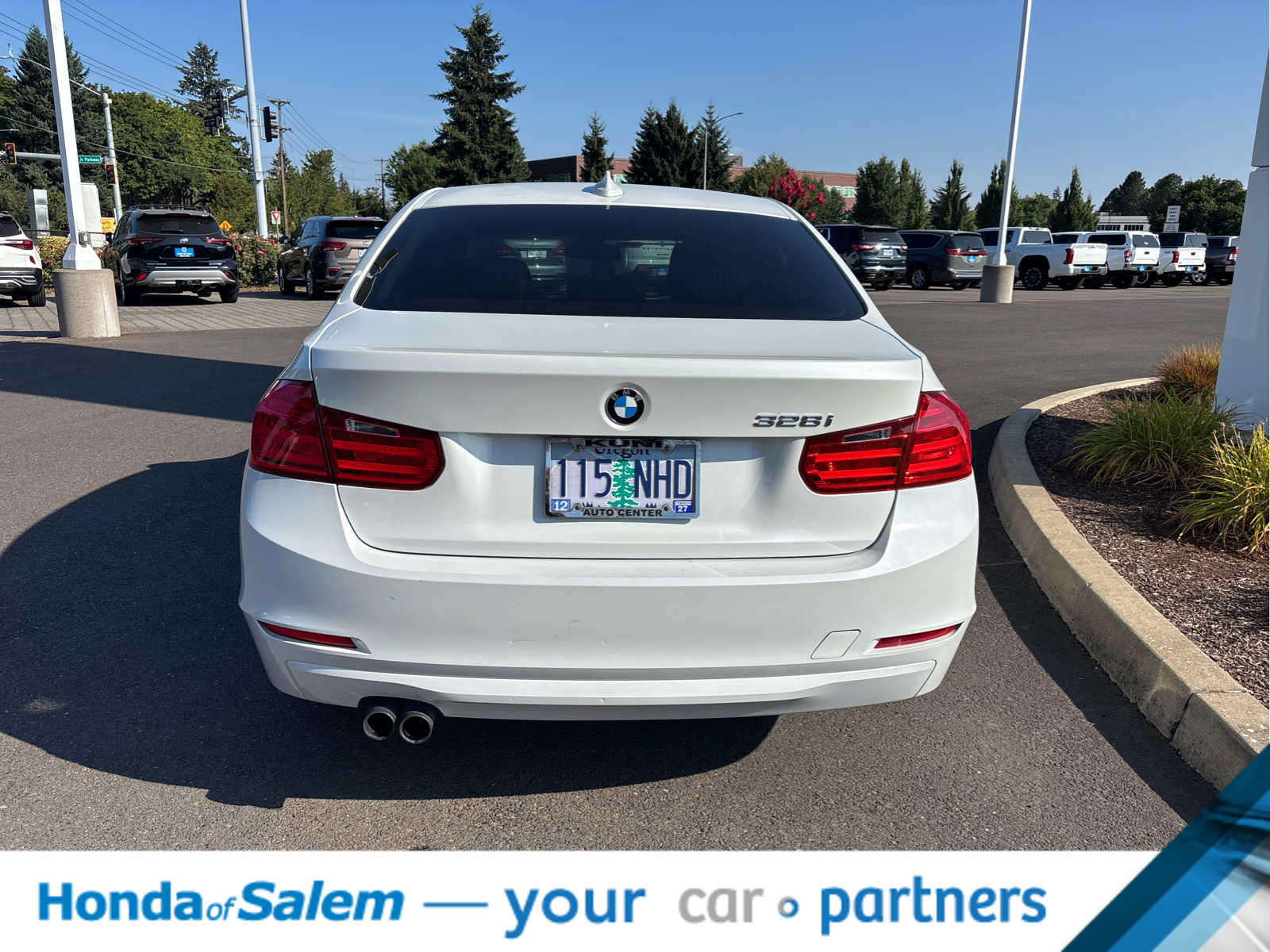 Used 2012 BMW 328i Sedan RWD image 5