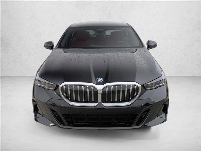 New 2026 BMW 550e xDrive AWD/4WD image 6