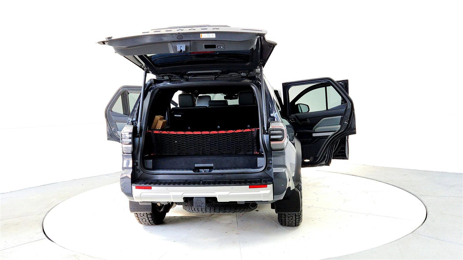 Used 2025 Toyota 4Runner Trailhunter image 11