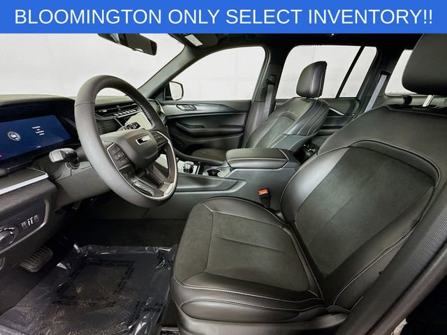 New 2025 Jeep Grand Cherokee Altitude w/ Trailer Tow Package image 19