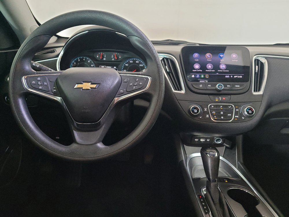 Used 2020 Chevrolet Malibu LT FWD image 22