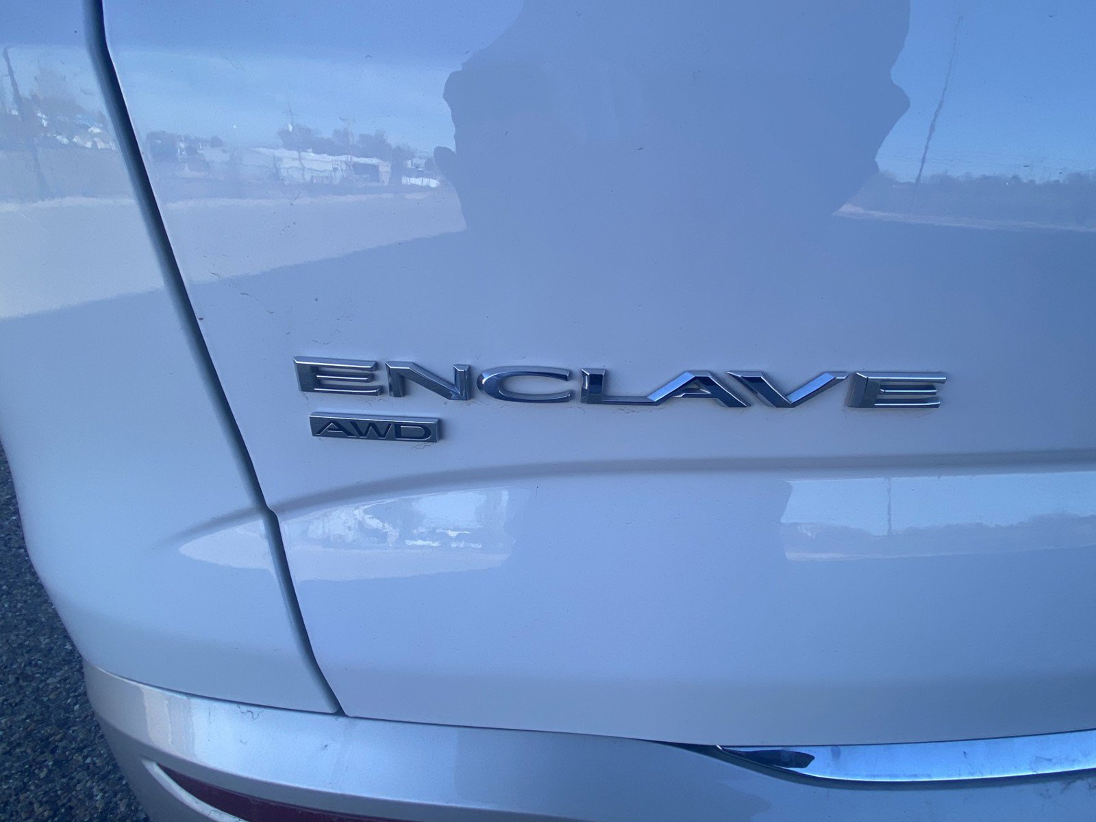 Used 2024 Buick Enclave Premium AWD/4WD image 6