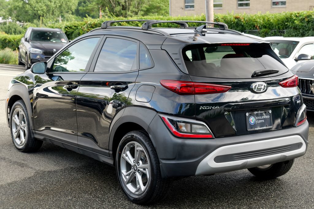 Used 2023 Hyundai Kona SEL AWD/4WD image 5