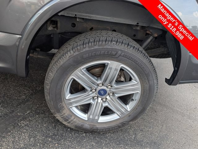 Used 2019 Ford F150 XLT w/ Equipment Group 302A Luxury AWD/4WD image 24