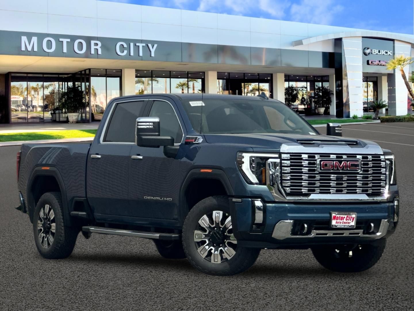 New 2026 GMC Sierra 2500 Denali w/ Max Trailering Package