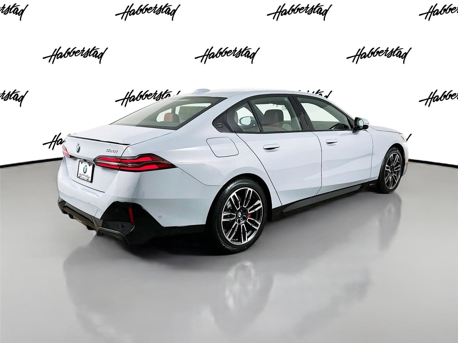 New 2026 BMW 530i xDrive w/ M Sport Package image 5