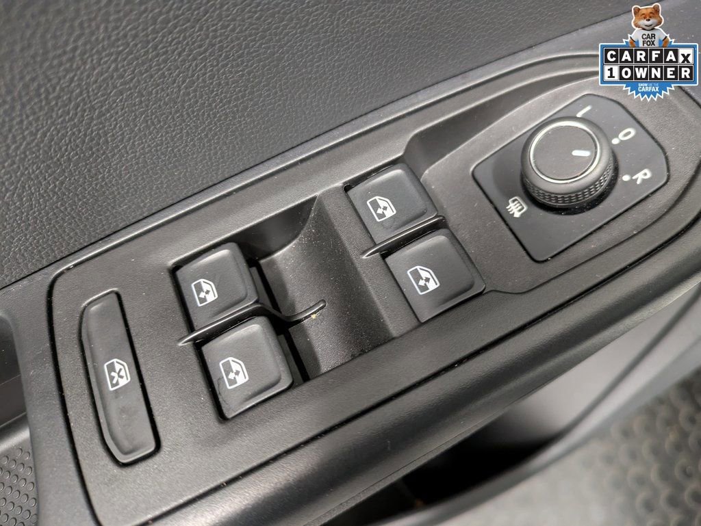 Used 2025 Volkswagen Taos S image 11