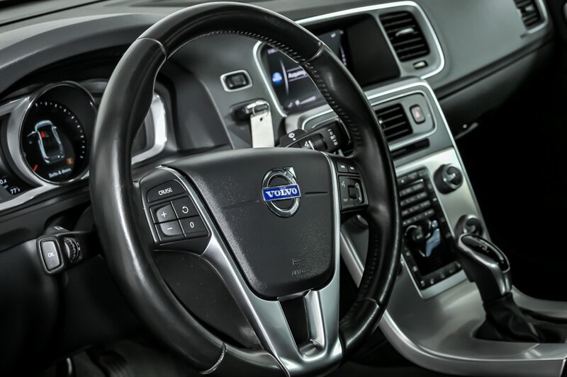 Used 2018 Volvo S60 T5 Inscription FWD image 21