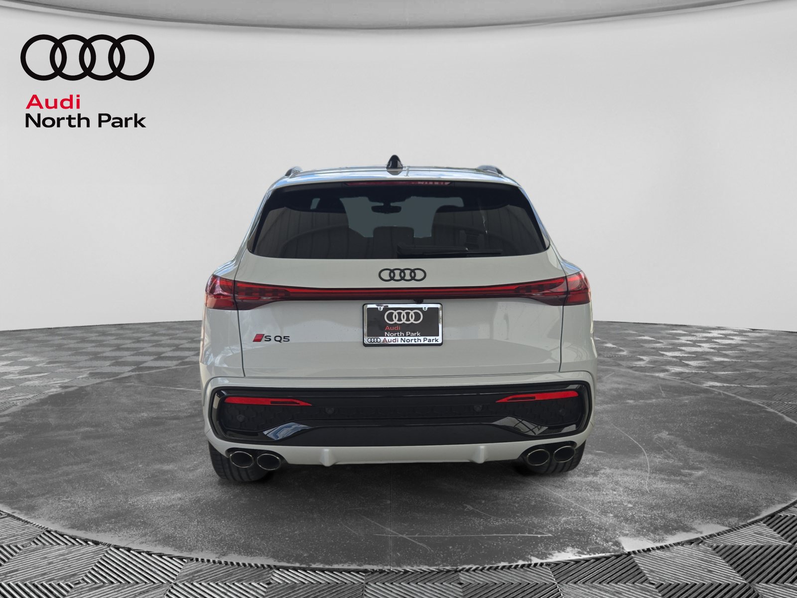 Used 2026 Audi SQ5 Premium Plus AWD/4WD image 4