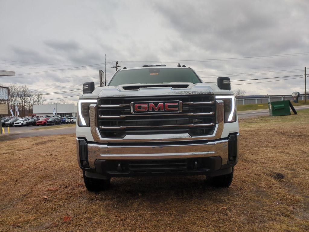 New 2026 GMC Sierra 3500 SLE w/ SLE Value Package AWD/4WD image 2
