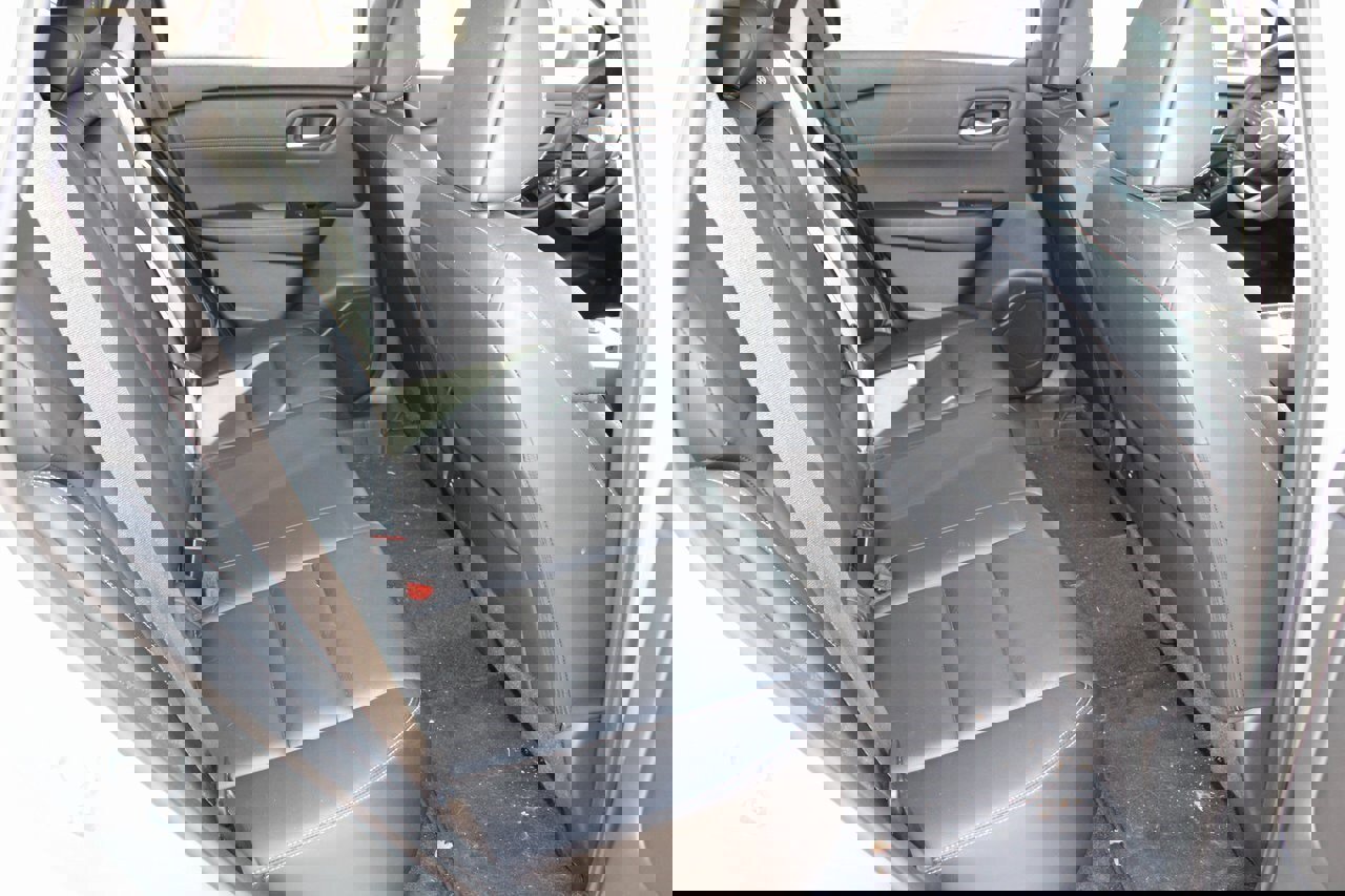 Used 2024 Nissan Rogue SL image 17