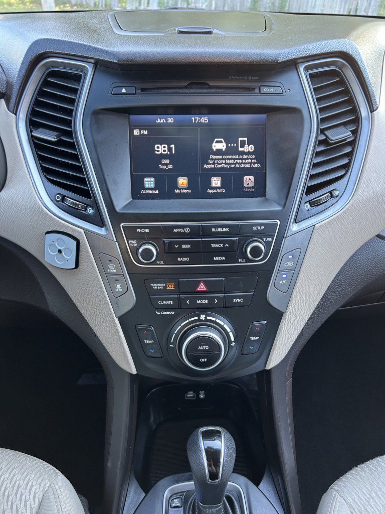 Used 2017 Hyundai Santa Fe Sport AWD/4WD image 7
