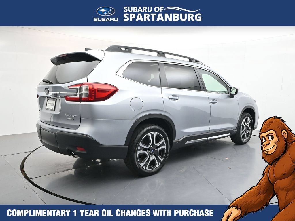 Used 2025 Subaru Ascent Limited w/ Popular Package #2 AWD/4WD image 8