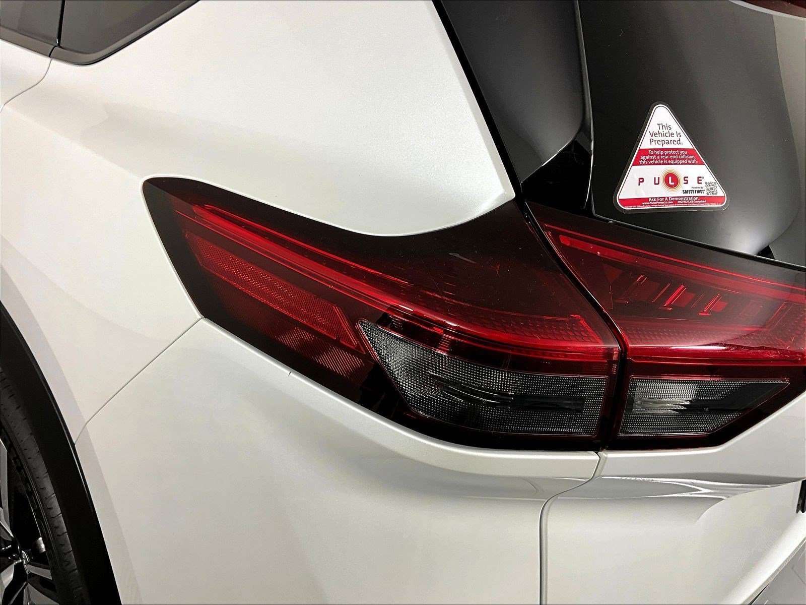 Certified 2025 Nissan Rogue SL AWD/4WD image 23