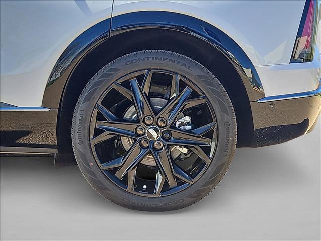 New 2027 Cadillac Optiq Premium Sport AWD/4WD image 10