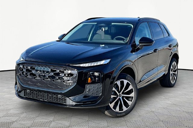 New 2026 Audi Q3 quattro 2.0T AWD/4WD image 1
