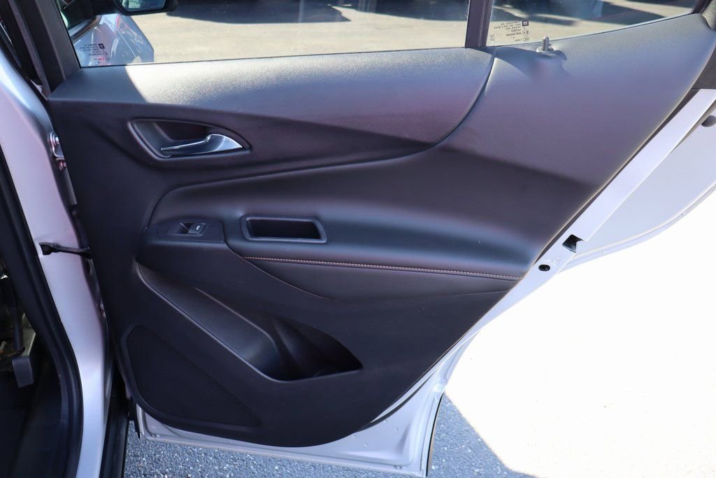 Used 2020 Chevrolet Equinox Premier w/ Premier Redline Edition image 30
