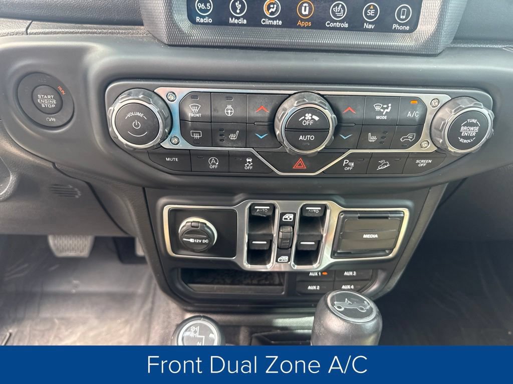 Used 2018 Jeep Wrangler Unlimited Sahara AWD/4WD image 20