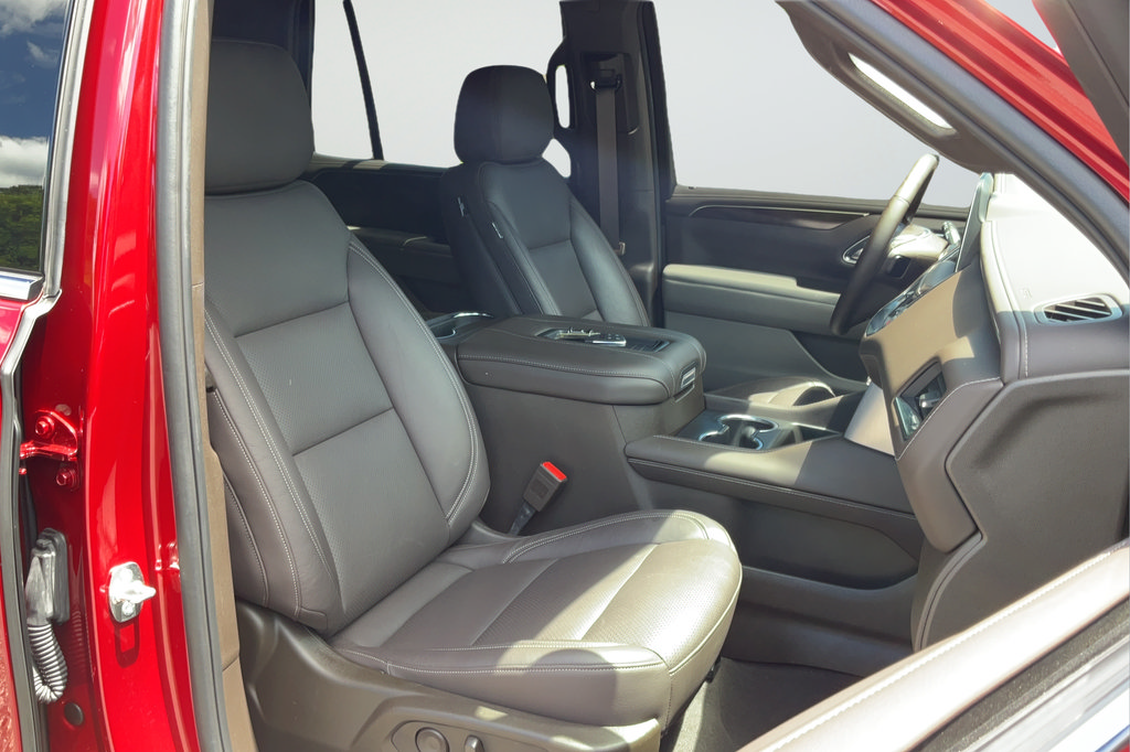 Certified 2024 GMC Yukon SLE RWD image 20