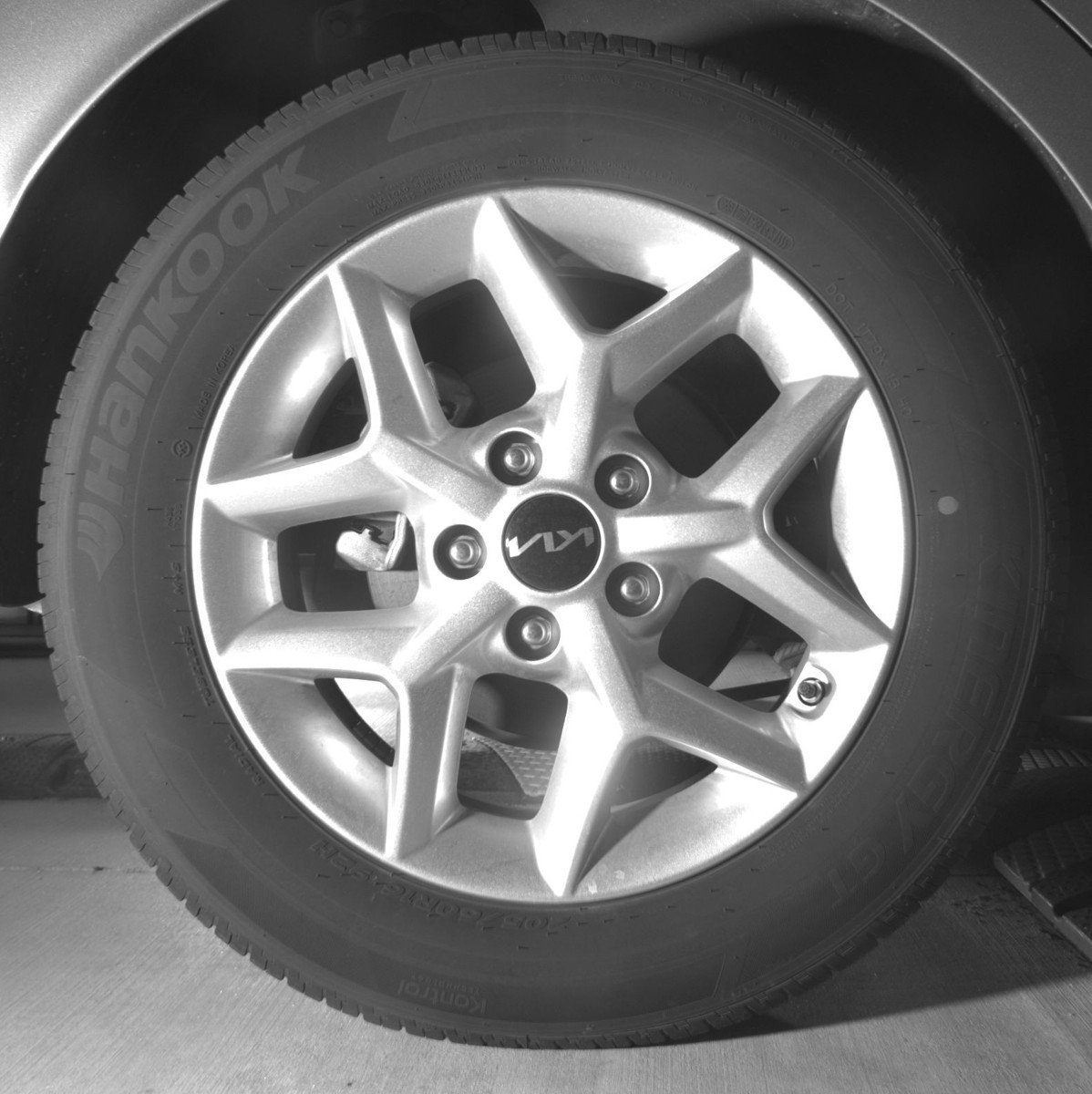 Used 2025 Kia Soul LX w/ LX Technology Package FWD image 15