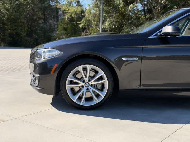 Used 2016 BMW 535i Sedan RWD image 11