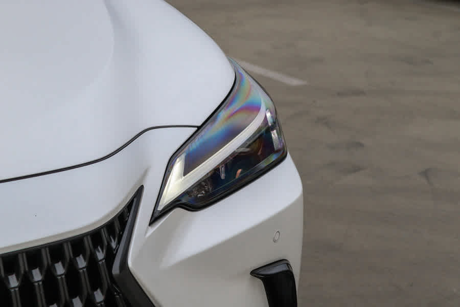 Used 2024 Lexus NX 350h AWD w/ Vision Package image 7
