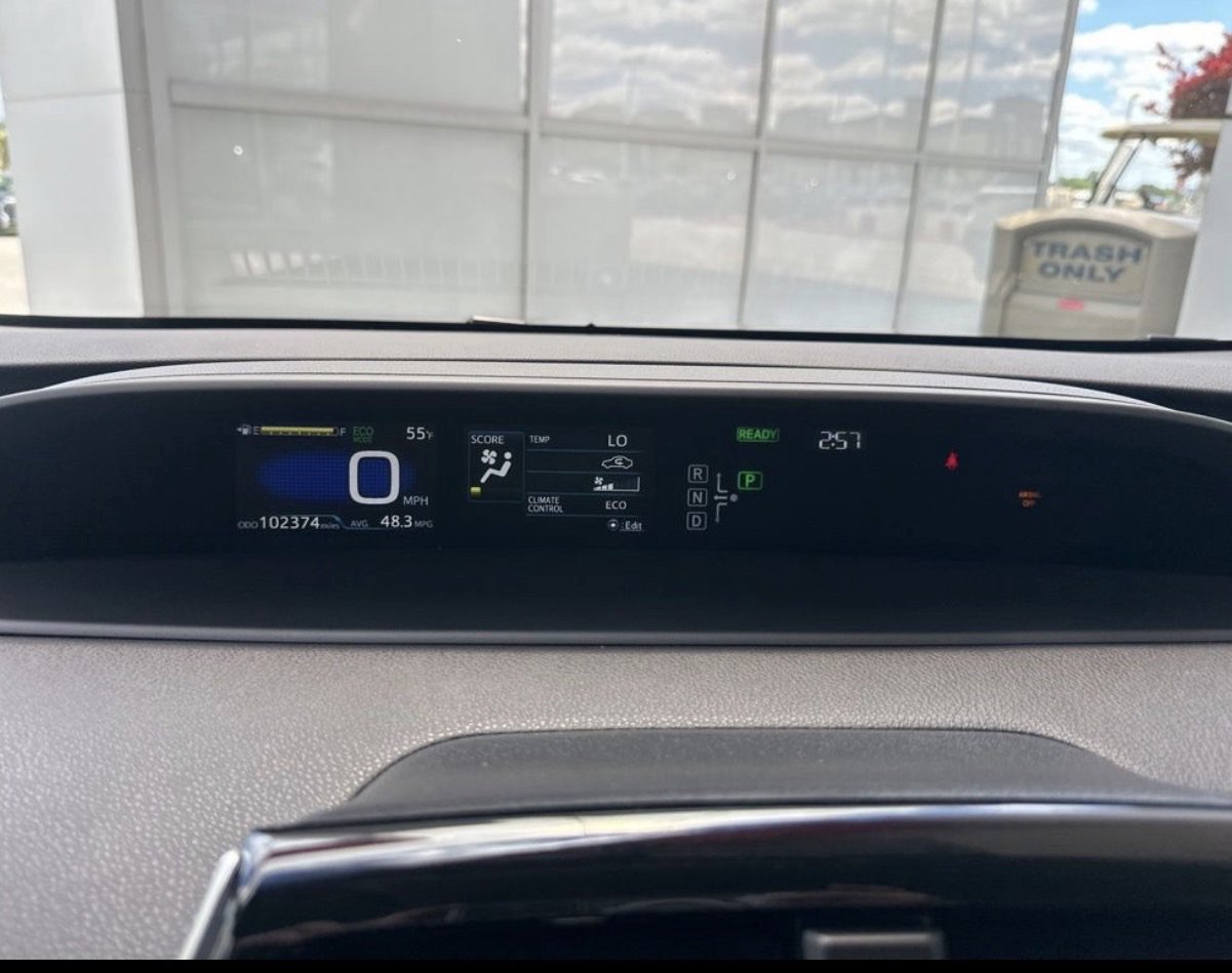 Used 2016 Toyota Prius Two FWD image 17