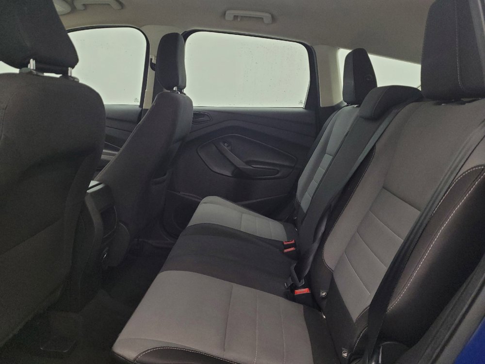 Used 2019 Ford Escape S image 18