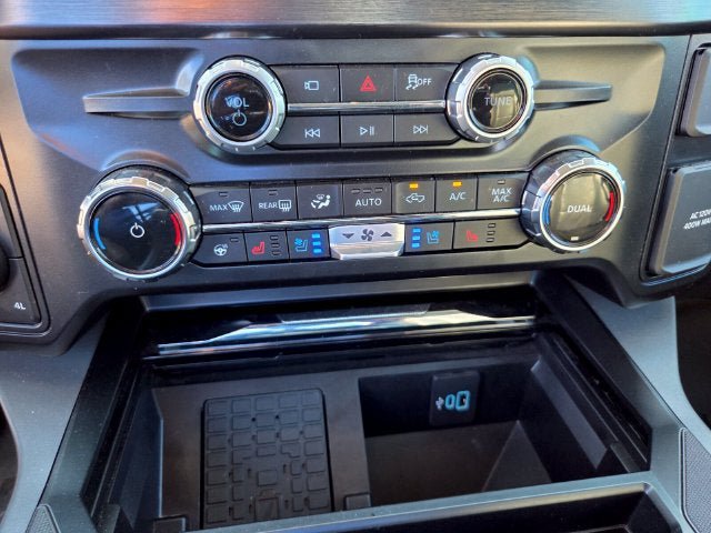 Used 2026 Ford F250 Lariat AWD/4WD image 28