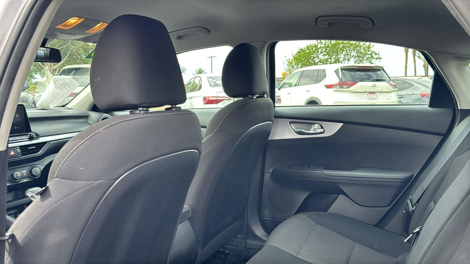 Used 2023 Kia Forte LXS w/ LXS Technology Package image 24