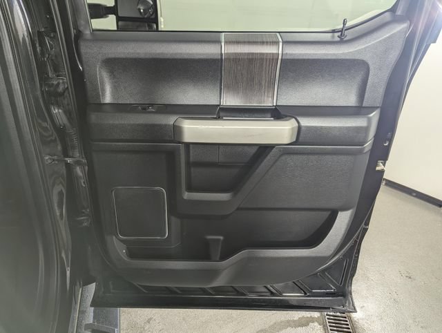 Used 2021 Ford F250 Lariat AWD/4WD image 17