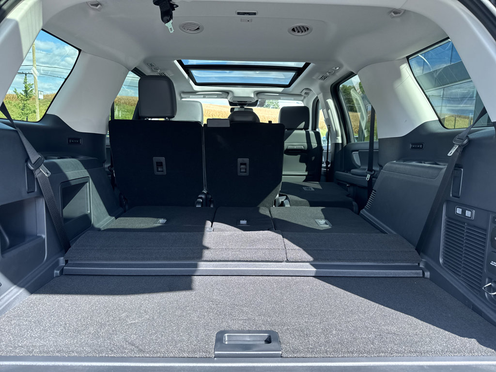 New 2025 Ford Expedition Active image 7