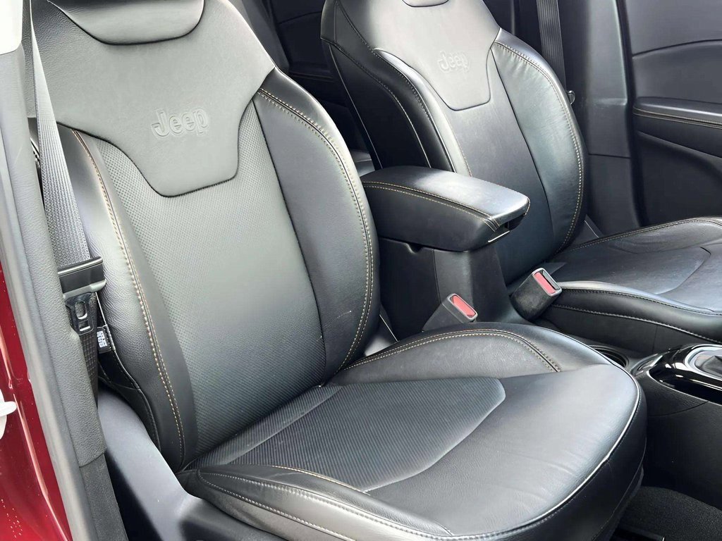 Used 2021 Jeep Compass Limited image 17