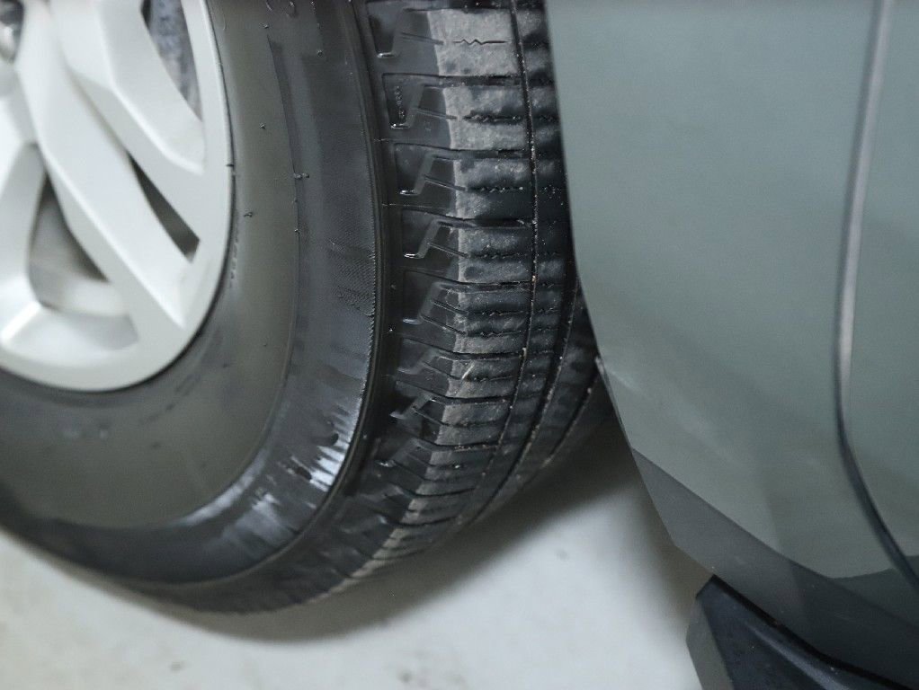 Used 2024 Chevrolet Tahoe LT image 37