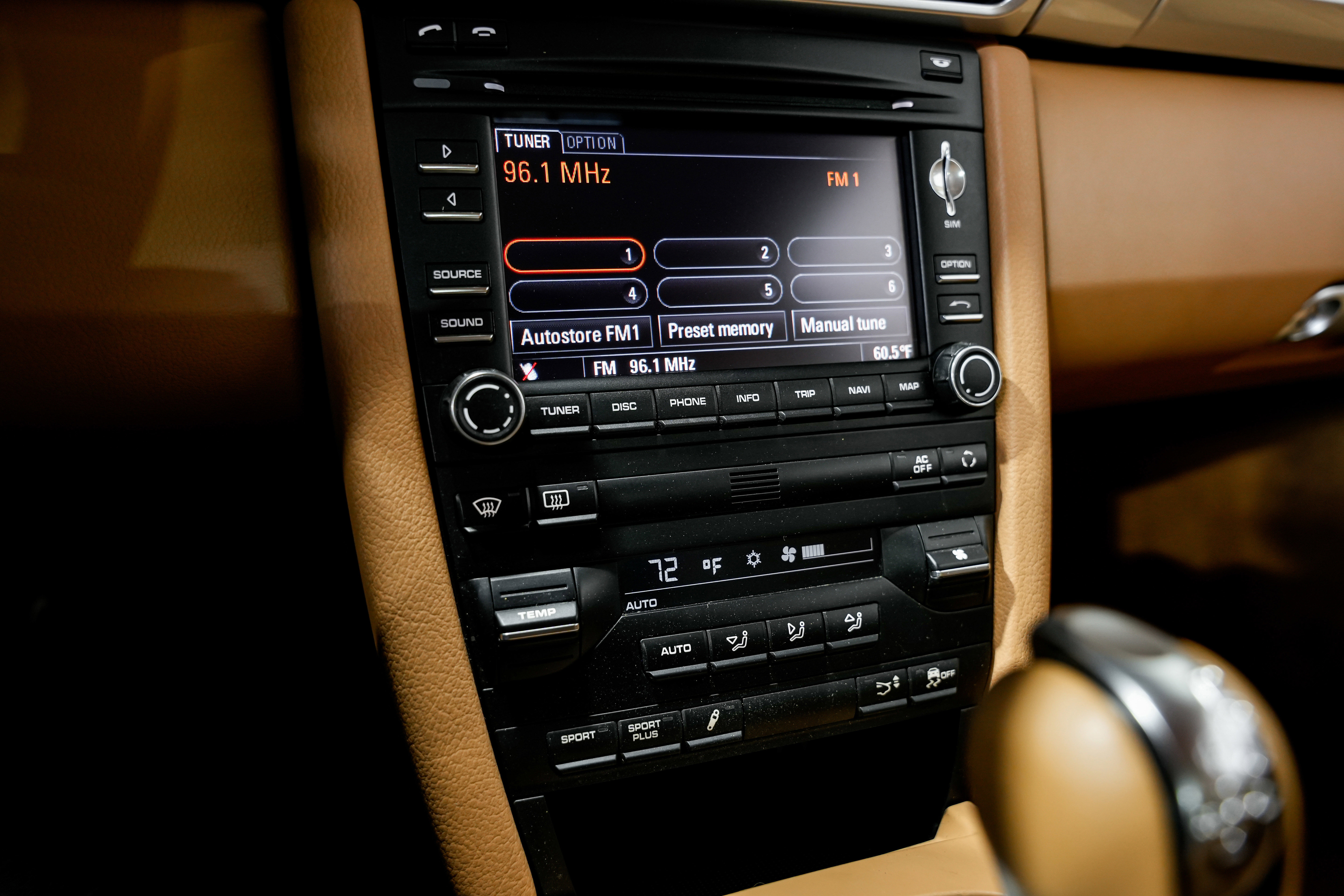 Used 2012 Porsche 911 Carrera 4S image 13