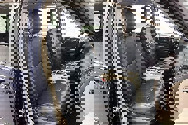 Used 2012 Chrysler Town & Country Touring w/ Entertainment Group #1 image 7