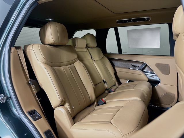 New 2026 Land Rover Range Rover Long Wheelbase SE AWD/4WD image 26