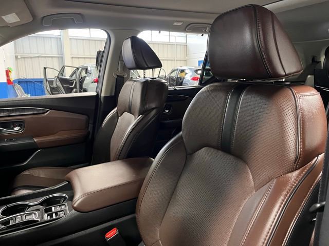 Used 2024 Honda Pilot Elite image 23