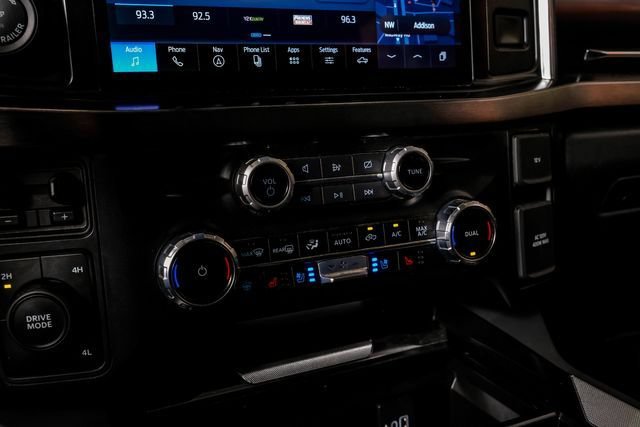 Used 2023 Ford F350 Lariat w/ Lariat Ultimate Package AWD/4WD image 27