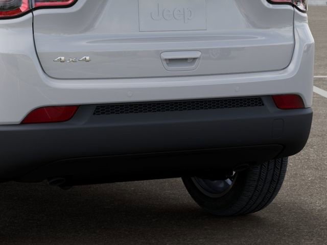 New 2026 Jeep Compass Limited w/ Sun, Sound & Navigation Group AWD/4WD image 13