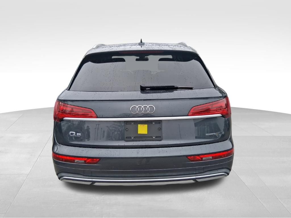 Used 2021 Audi Q5 2.0T Premium Plus w/ Premium Plus Package AWD/4WD image 3