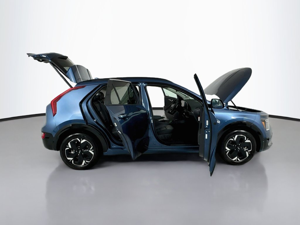 Used 2023 Kia Niro Wave w/ Wave Preserve Package FWD image 25