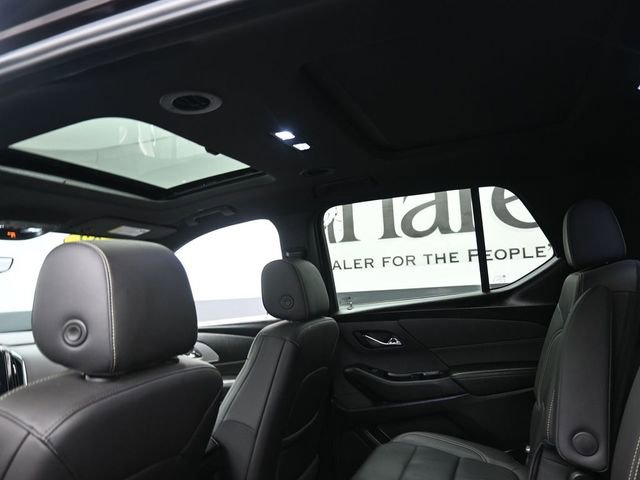Used 2023 Chevrolet Traverse LT w/ LT Premium Package image 25