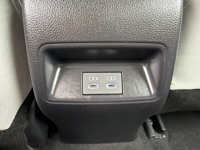 Used 2025 Toyota Corolla LE FWD image 19