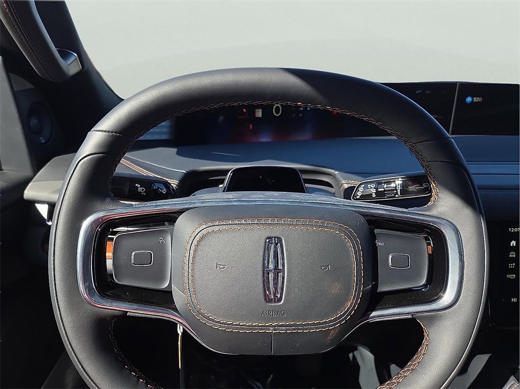 New 2026 Lincoln Navigator Black Label image 19