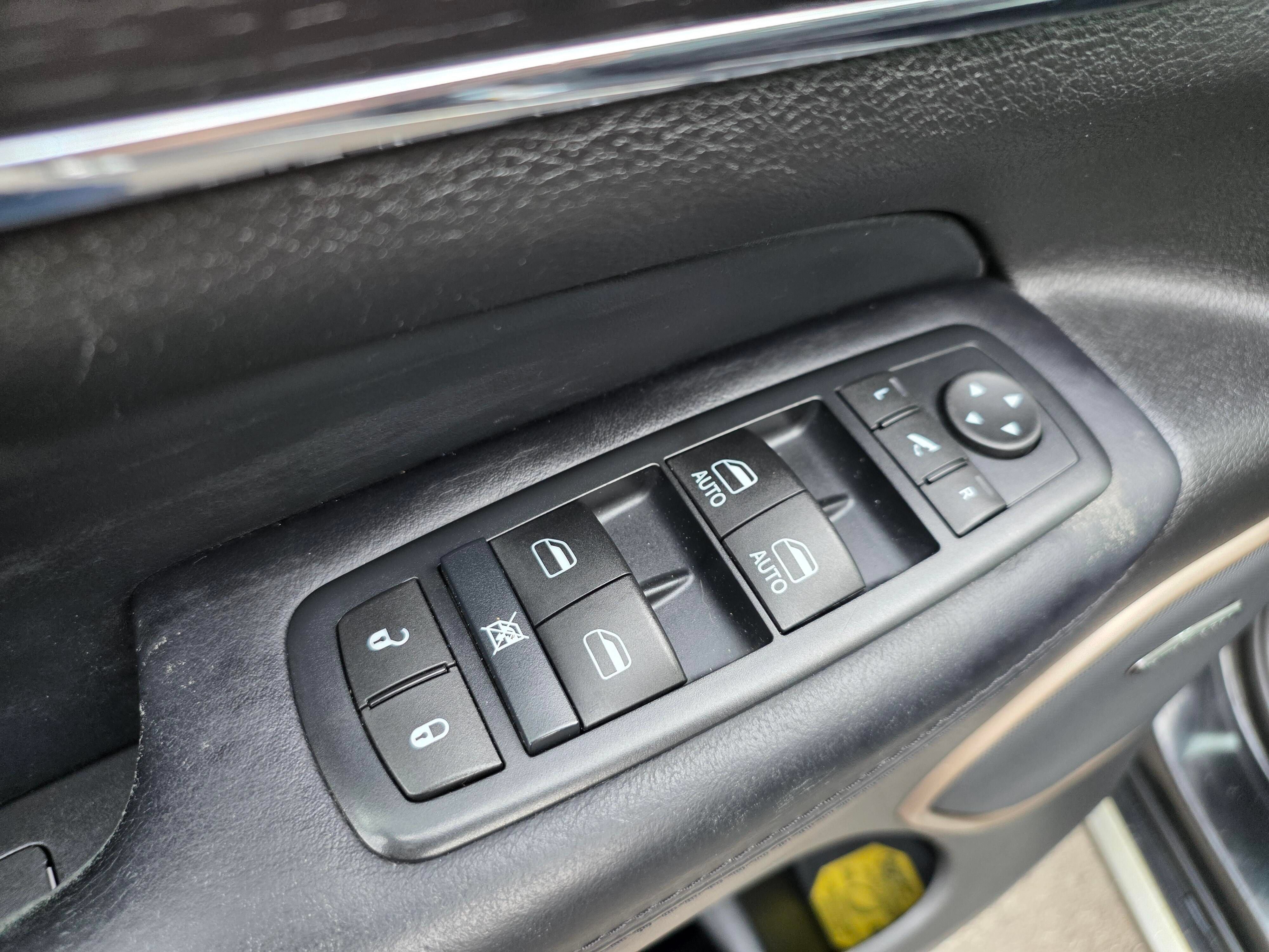 Used 2016 Jeep Grand Cherokee Summit w/ Premium Plus Apperance Group AWD/4WD image 23