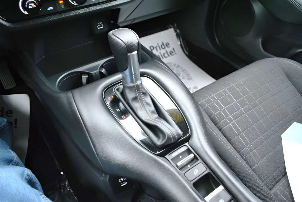 Certified 2024 Honda HR-V LX image 14