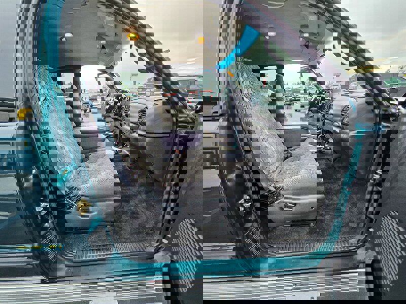 Used 1998 Dodge Ram 2500 Truck 4x4 Club Cab image 13