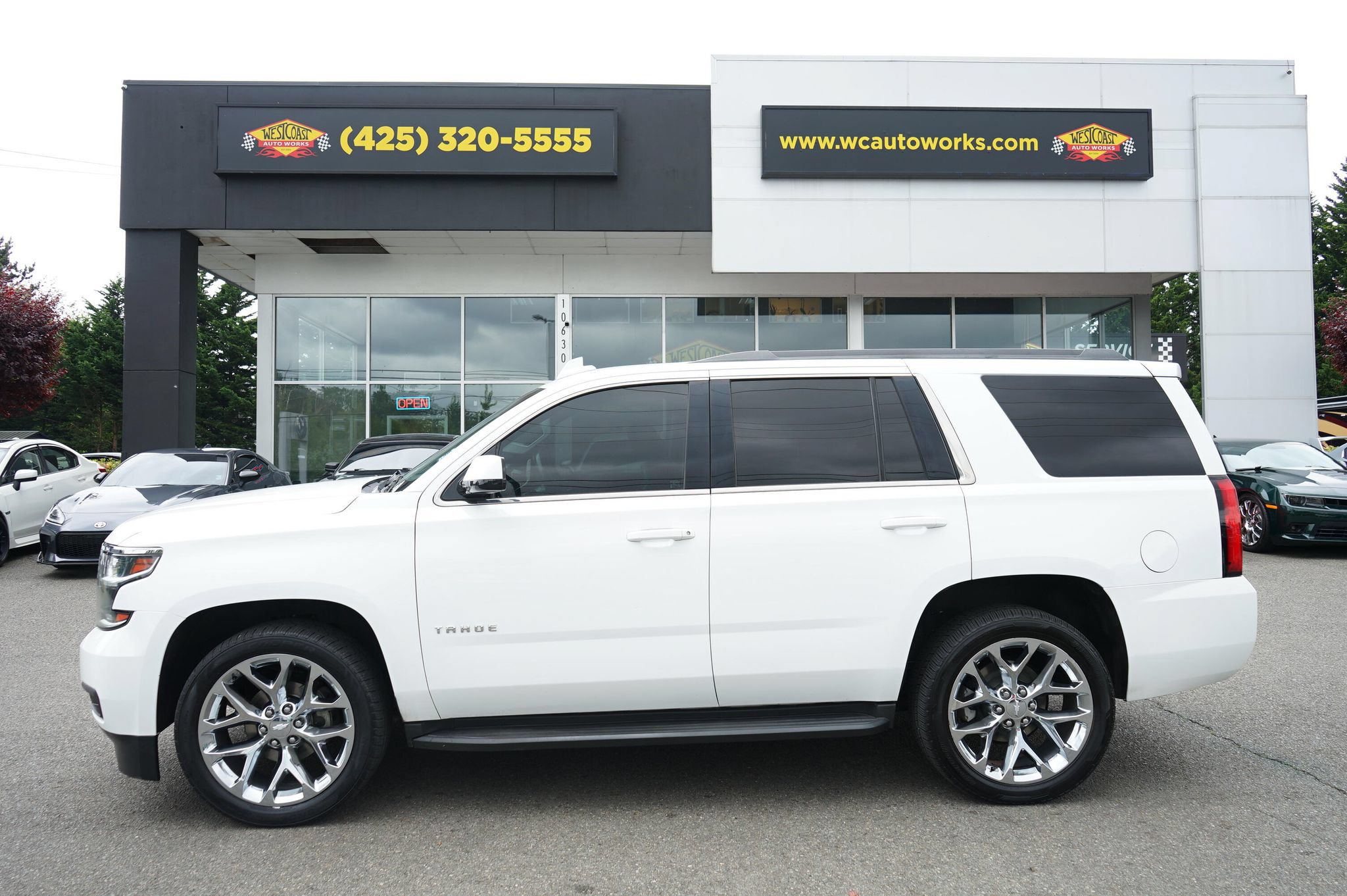 Used 2017 Chevrolet Tahoe LT w/ Max Trailering Package AWD/4WD image 2